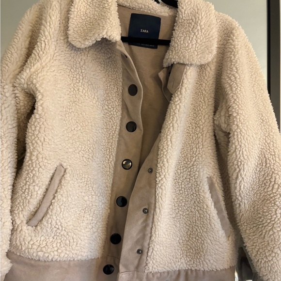 Zara Jacket - Picture 2 of 9